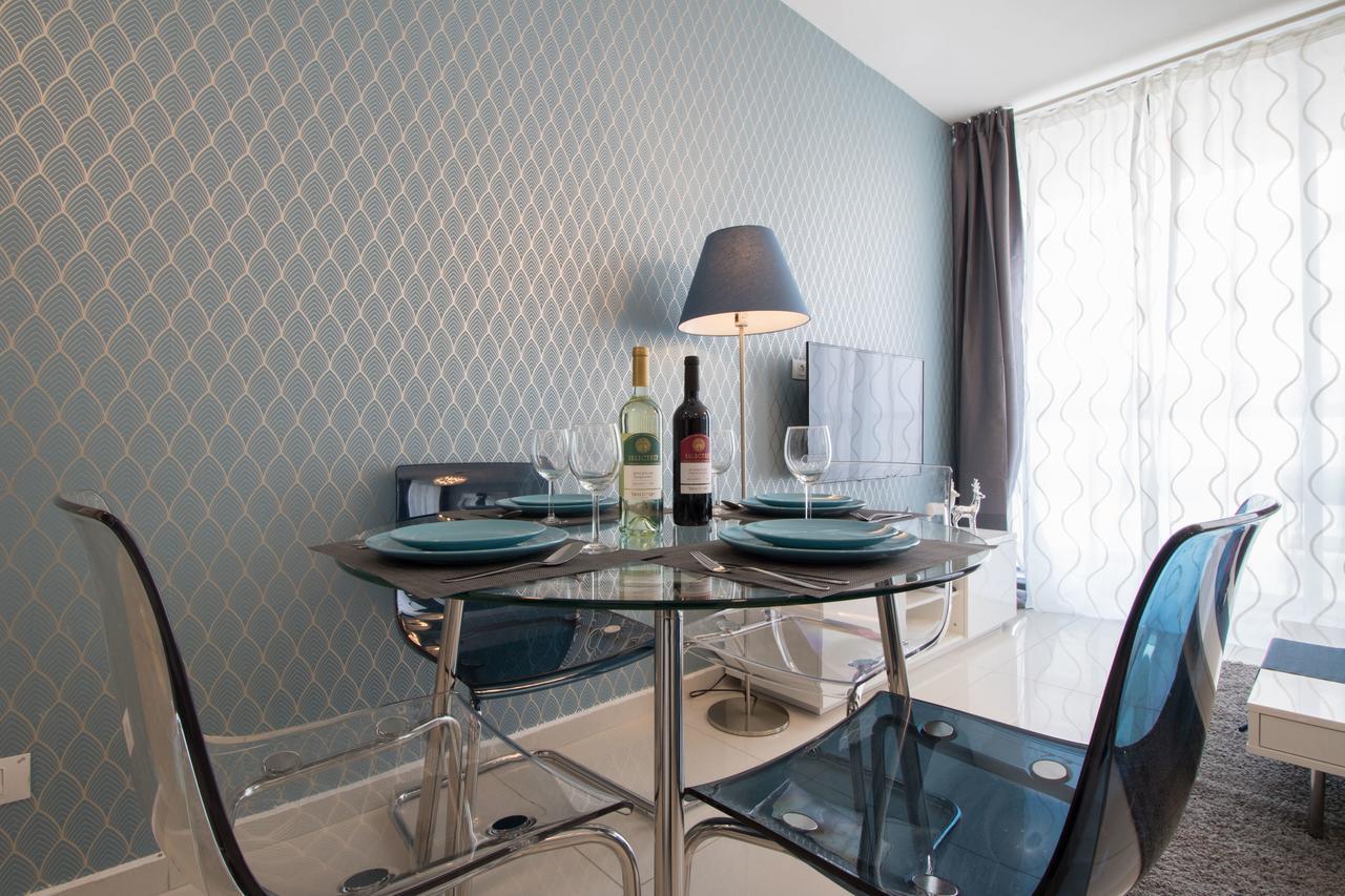 تل أبيب Sweethome26 Luxury Apt Close To The Beach & Free Parking المظهر الخارجي الصورة